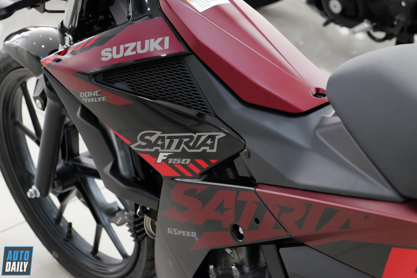 Cận cảnh Suzuki Satria F150 2021 giá gần 52 triệu đồng Suzuki-Satria-F150-2021 (13).JPG